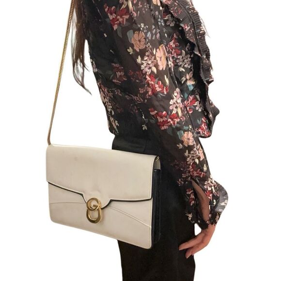 Gucci white leather bag with gold Gg - Picture 13 of 16